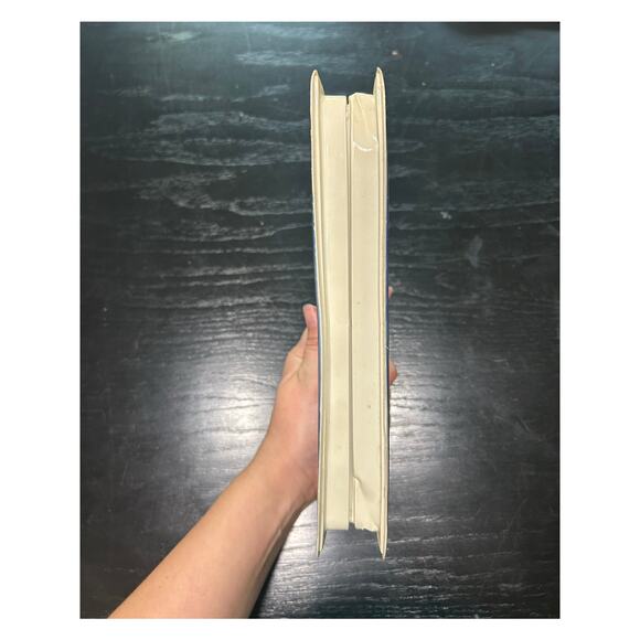 VHS - Disney The Little Mermaid- Disney with case- good condition- some wear 89 - Picture 2 of 5